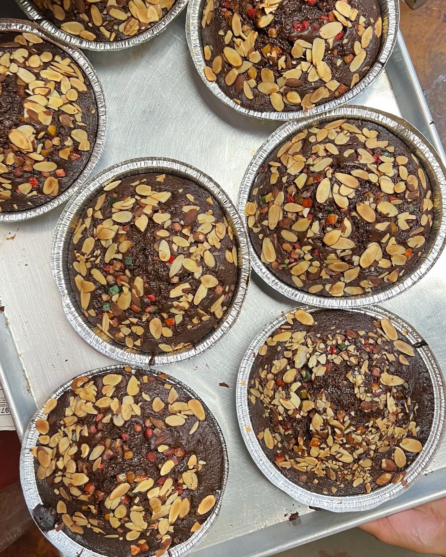 Plum(Caramel) Tea Cake